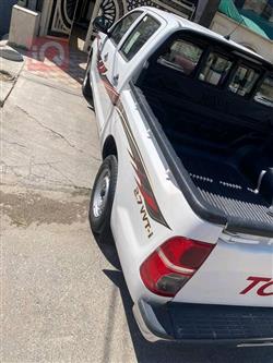 تويوتا هايلوكس